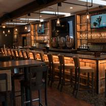Une photo du restaurant Oak Barrel Tavern