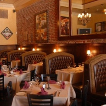Restaurants near Arlington Theatre Santa Barbara - Holdren's Steaks & Seafood