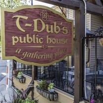foto de restaurante t-dubs public house