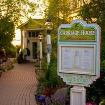 Una foto del restaurante Carriage House at Hotel Iroquois