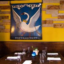 MoPOP Seattle Restaurants - The White Swan Public House