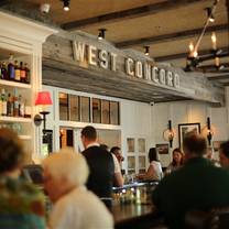 Una foto del restaurante Woods Hill Table