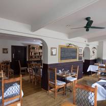 foto von seasons restaurant