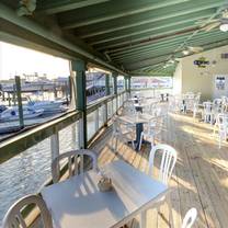 Una foto del restaurante Uries Waterfront Restaurant