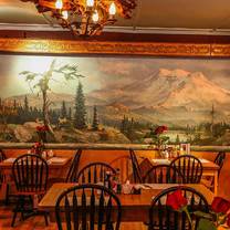 Une photo du restaurant Copper Creek Inn at Mt. Rainier