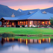 Highland House Restaurant - Mount Shasta Resort餐廳的相片