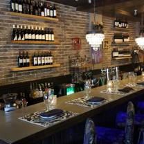 foto de restaurante bites & bubbles