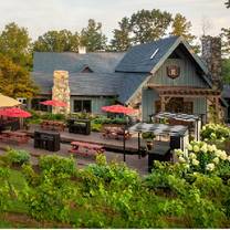 Foto von JOLO Winery & Vineyards Restaurant