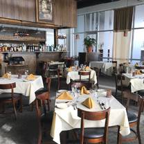 29 Restaurants Near Northwest Arkansas Regional Airport Opentable Northwest Arkansas Regional Airport