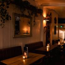 photo of two spoons restaurant