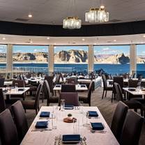 Una foto del restaurante Rainbow Room at Lake Powell Resorts and Marinas