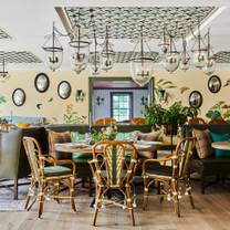 Een foto van restaurant The Garden Room at the Mayflower Inn & Spa