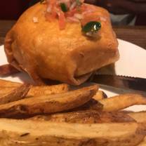 Una foto del restaurante Lucy's Burgers - Blaine