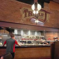 Une photo du restaurant Triple J Chophouse and Brew Co