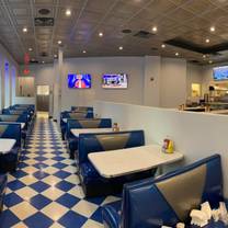 Une photo du restaurant The Nicollet Diner