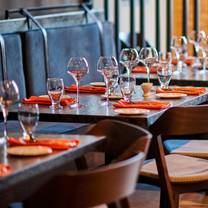 Restaurants near Bristol Motor Speedway - Vivian's Table at The Bristol Hotel