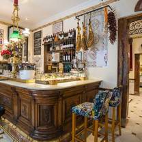 Taberna del Alabardero Madrid - Restaurante Palacio Real餐廳的相片