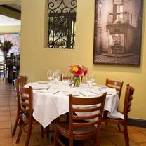 A photo of Divino Belmont restaurant