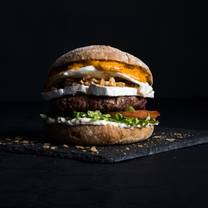 Une photo du restaurant Charro Premium Burgers