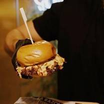 Une photo du restaurant DELICIOUS BURGER streed food