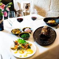 Una foto del restaurante RESTAURANTE ALCABRE - PAZO LOS ESCUDOS