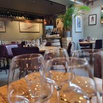 Une photo du restaurant Green Man Wines