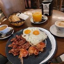 Una foto del restaurante Café del Norte (Grupo día y noche)