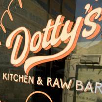 Una foto del restaurante Dotty's Kitchen & Raw Bar