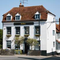 Une photo du restaurant The Starr Inn