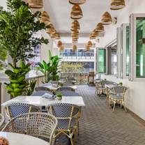 The Hampton Social - Brickell Miami