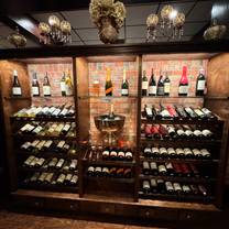 The Cellar Grille and Wine Barの写真