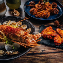 Una foto del restaurante Eatenjoy意享 林口三井店