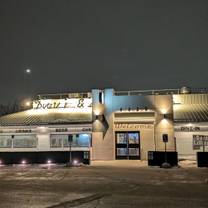 A photo of Dave and LaVerne's Modern Diner restaurant