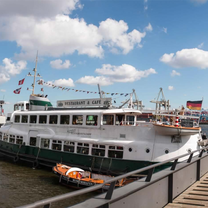 Una foto del restaurante Kaiserperle Museumshafen / DES Bergedorf