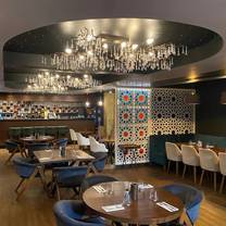 Una foto del restaurante Three Flames