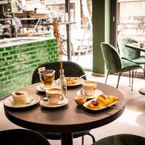 A photo of DouDou Deli restaurant