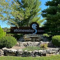 Una foto del restaurante Stonewater Cove Resort