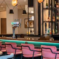 A photo of In The Wings - Holiday Inn Shepperton restaurant
