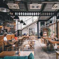 Una foto del restaurante The Crave Bistro