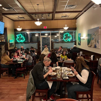 Una foto del restaurante Mavis Winkles Irish Pub