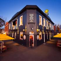 Una foto del restaurante The George South Melbourne