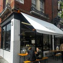 Restaurants near The Garage London - Miki’s paradise