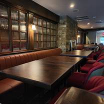 Una foto del restaurante Maeve's Tavern