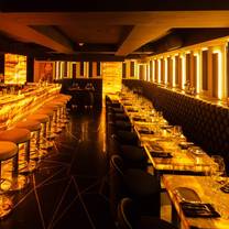 Ten 11 Lounge & Bar