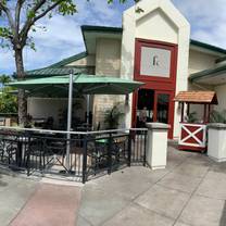A photo of Foster's Kitchen - Waikoloa restaurant