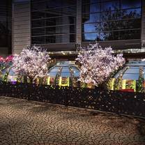 foto van pods at craft english garden restaurant