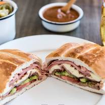 foto del ristorante entre panes - san rafael