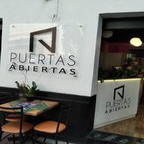 foto del ristorante puertas abiertas