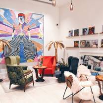 photo of ziggy green restaurant