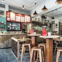 Una foto del restaurante PO'BOYS BBQ